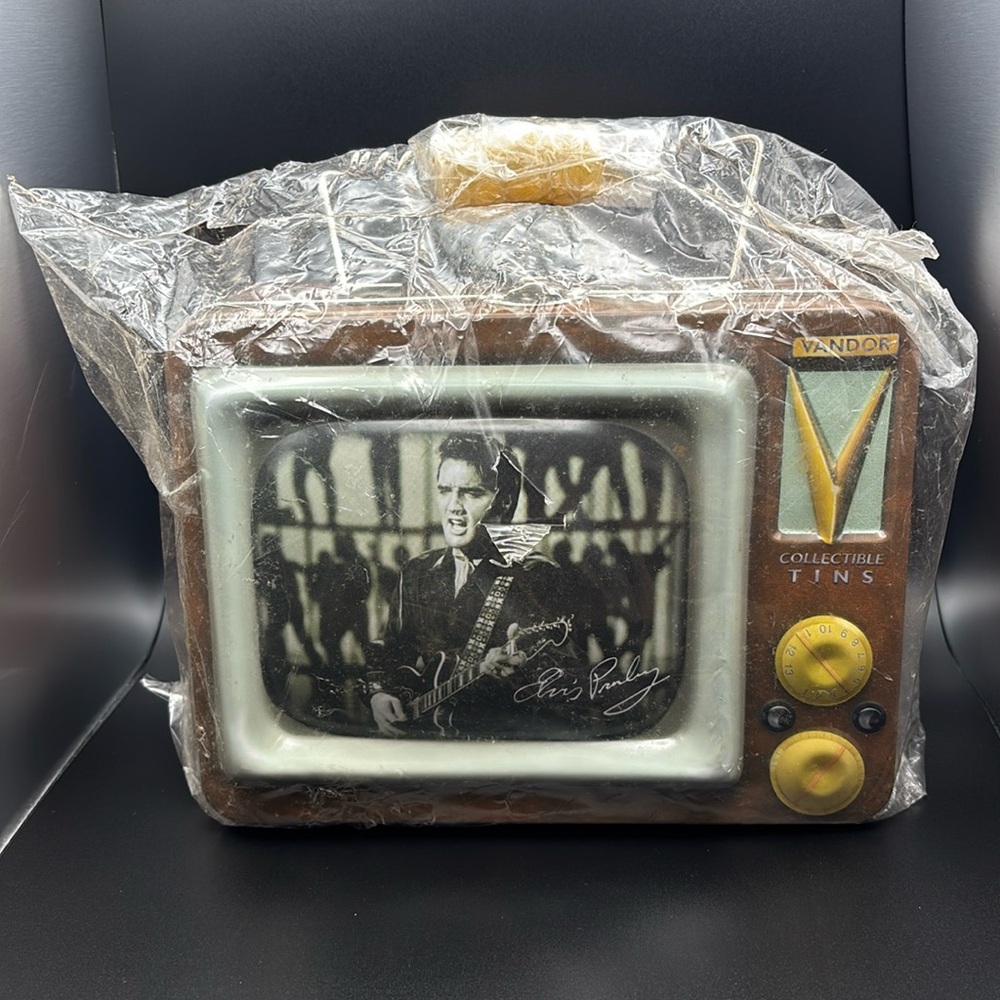 Elvis Presley Vintage Metal Lunch Box – Rock & Roll Collectible –Memorabilia